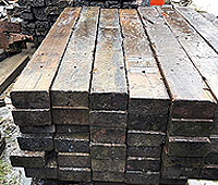 quality wooden railway sleepers